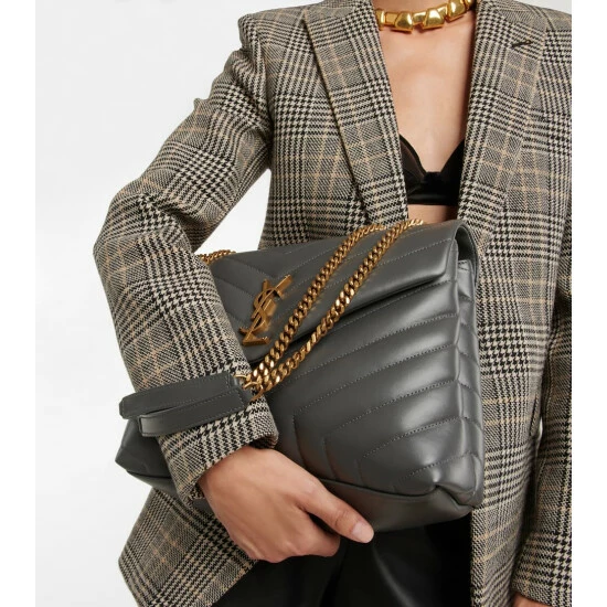 New ❤️ Saint Laurent Loulou Medium Leather Shoulder Bag 😍