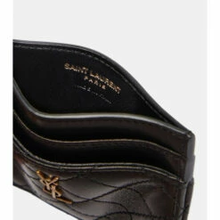 Flash Sale 🥰 Saint Laurent Gaby Quilted Leather Card Holder 👏
