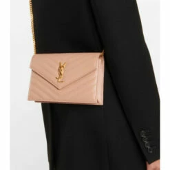 Budget 🔔 Saint Laurent Cassandre Leather Wallet On Chain ⌛