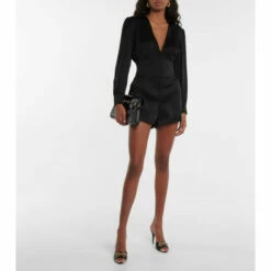 Discount 🧨 Saint Laurent LA 95 Embellished Leather 🩴 Sandals 🔥