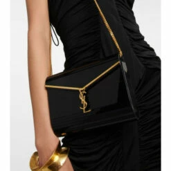 Best Pirce 🧨 Saint Laurent Vicky Clutch 😍