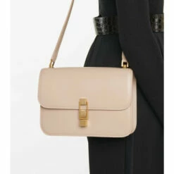 Best reviews of ⭐ Saint Laurent Le Carré Leather Shoulder Bag 😀